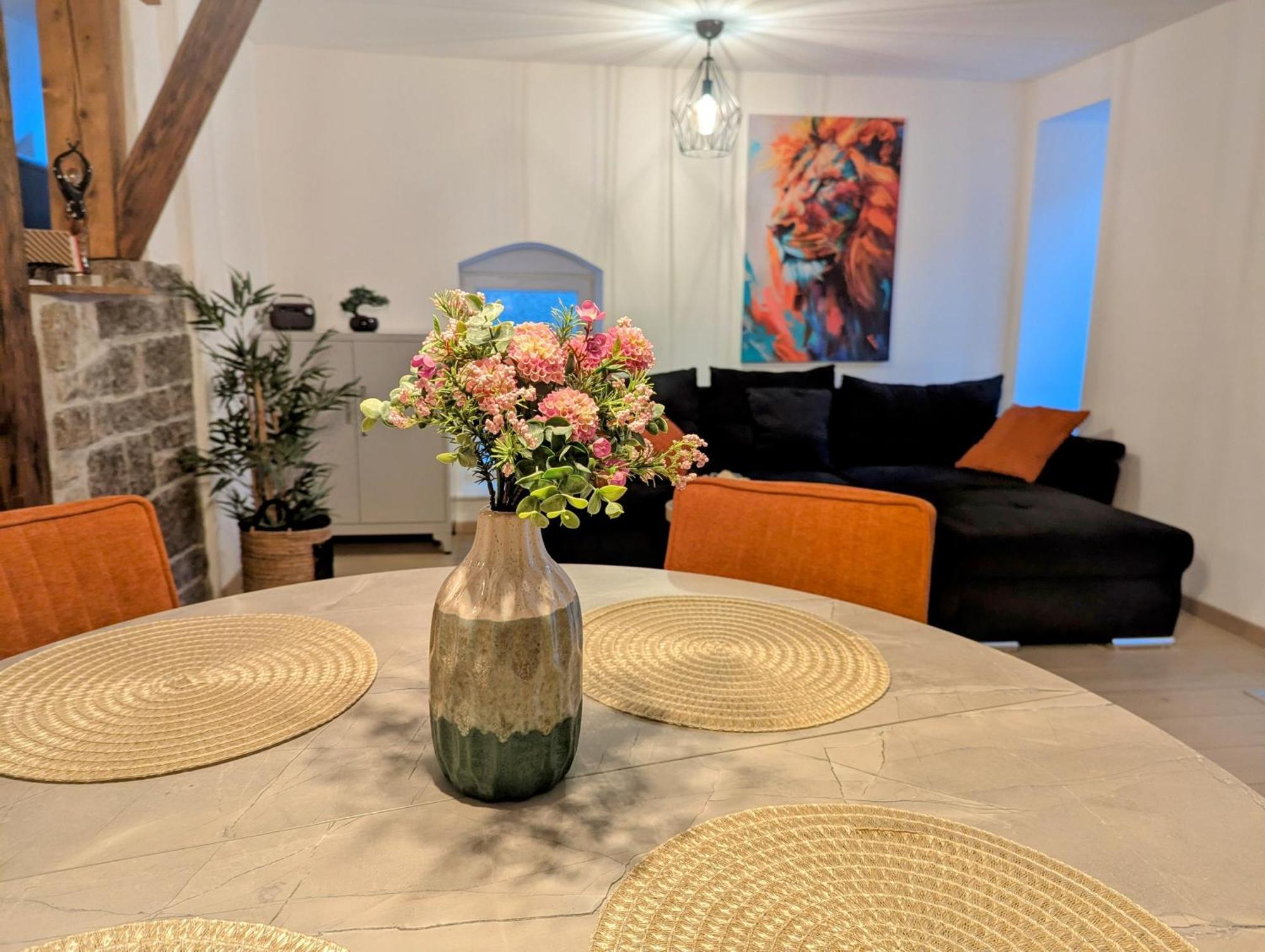 Gemuetliche Oase Im Denkmal Apartment Bonnigheim Екстериор снимка